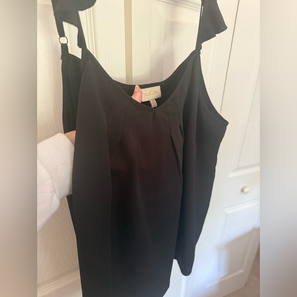 ModCloth Black Pleated Ruffle Chiffon Flowy Tank Top Size 2XL - Picture 5 of 7